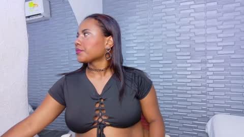 nympho_bff online show from September 15, 9:05 pm