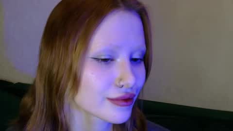 nyra_thira online show from February 8, 1:25 pm