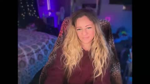 nyxxen online show from March 10, 3:22 am