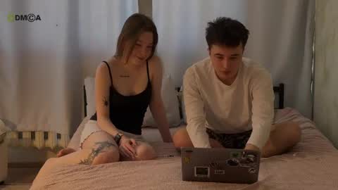 miki online show from April 16, 9:31 am