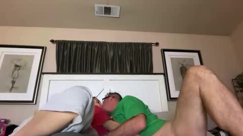 SimplyUs online show from November 5, 8:27 am