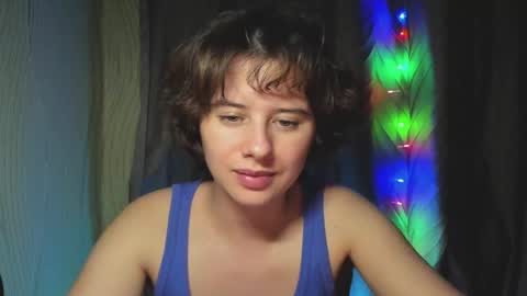 Evie online show from September 30, 3:33 pm