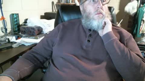 Snapshot of oddobsessions chatting on October 9, 12:49 am oddobsessions online show from October 9, 12:49 am