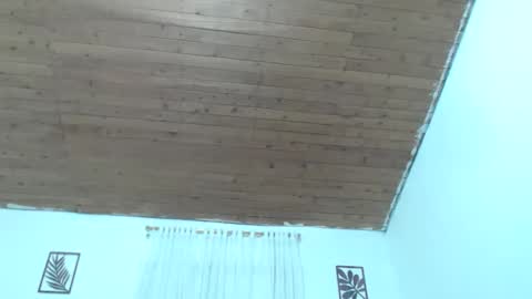 Snapshot of odette_brigh_ chatting on September 18, 9:52 pm Val online show from September 18, 9:52 pm