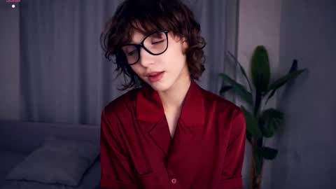 Thea online show from September 17, 6:00 pm