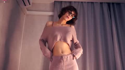 Thea online show from December 1, 7:12 pm