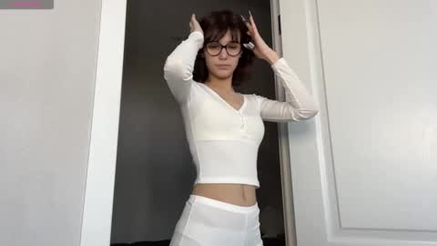 Thea online show from March 12, 4:49 am