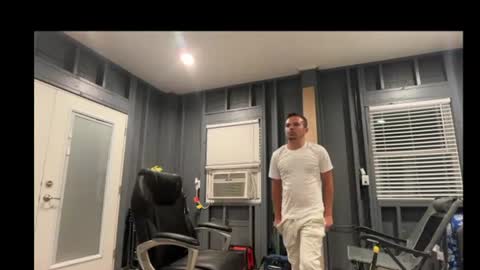 ofthatguy online show from August 9, 6:52 am