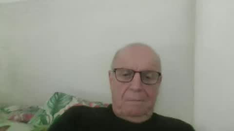 oggi95 online show from December 15, 2:46 pm