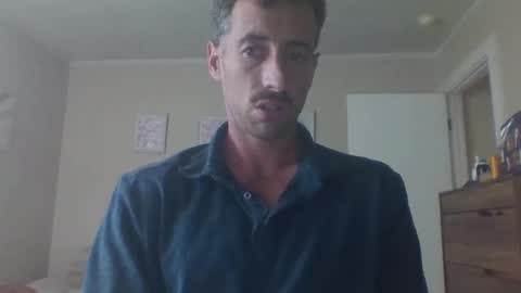 oghombre online show from March 30, 1:27 am