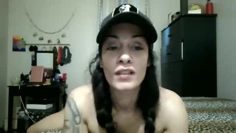 Lit en Cama online show from March 8, 10:56 pm