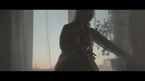 your dear Lilith Chapman online show from April 2, 4:36 pm