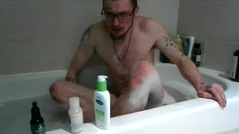 ohdoyle93 online show from January 10, 1:32 am