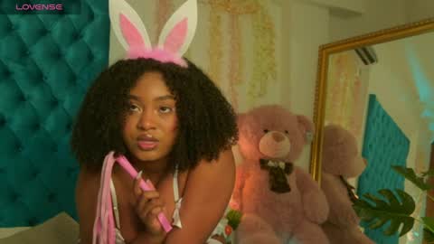  g  online show from April 7, 12:01 am