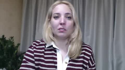 Mari online show from May 13, 4:49 pm