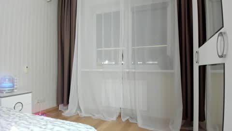            Welcome to my fans page  online show from September 30, 6:18 pm