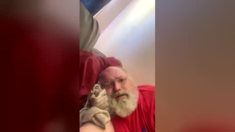 old279093 online show from March 22, 7:29 pm