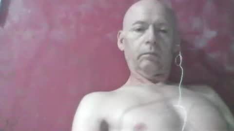 oldbuthorny62 online show from June 1, 12:12 am