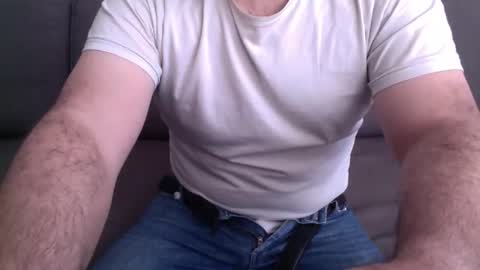 oldjeremy online show from February 3, 10:47 am