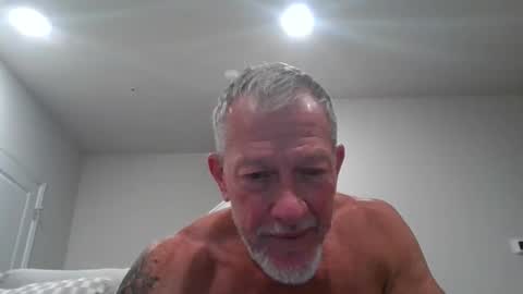 oldmanmeataz online show from May 16, 1:57 am