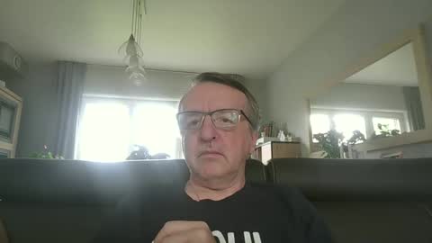 oldtimer160162493 online show from May 19, 1:07 pm