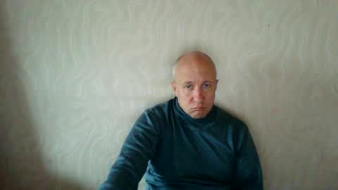 figaro online show from October 23, 7:54 am