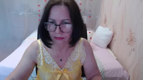 Snapshot of olgahottie chatting on September 25, 11:23 pm OlgaHottie online show from September 25, 11:23 pm