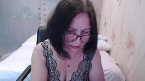 Snapshot of olgahottie chatting on October 5, 12:08 am OlgaHottie online show from October 5, 12:08 am