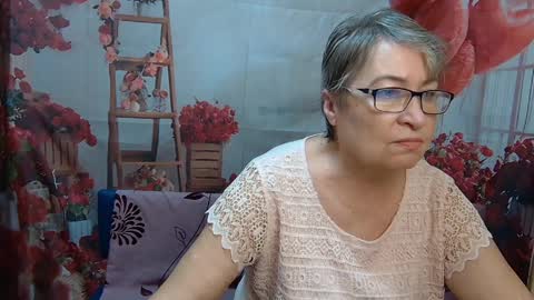 OlgaLuck online show from April 3, 5:47 am