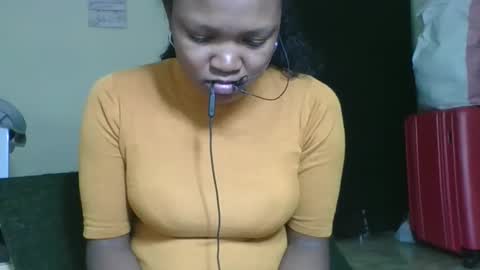 olgamariah203875 online show from May 31, 6:09 pm
