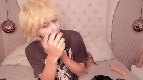 oliiverr22 online show from October 18, 12:20 pm