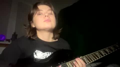 Oil online show from December 19, 5:50 pm