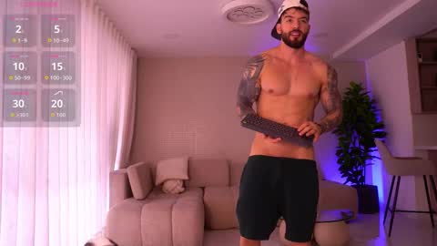 oliver_colt__ online show from February 7, 4:10 pm