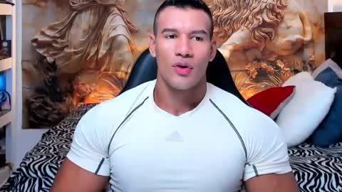 oliver_tommy online show from September 26, 2:47 pm