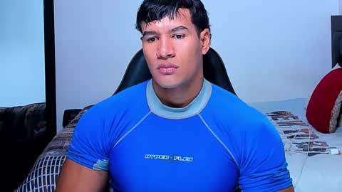 oliver_tommy online show from January 14, 11:07 am