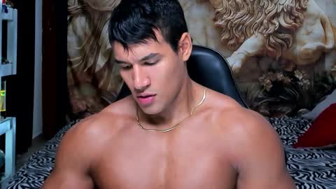 oliver_tommy online show from November 2, 3:34 pm