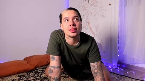 Mr Blue Sky online show from December 7, 5:10 am