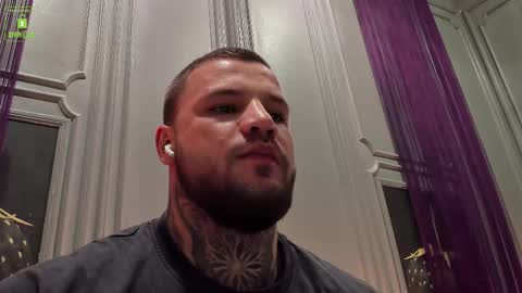 OliverSport online show from October 21, 10:42 am