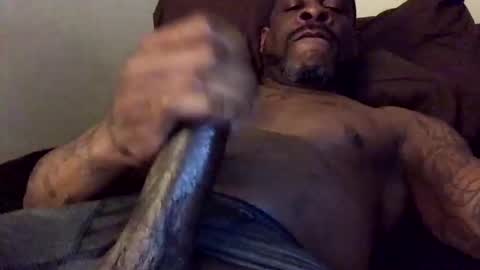 olivertwist1273 online show from February 10, 3:35 am