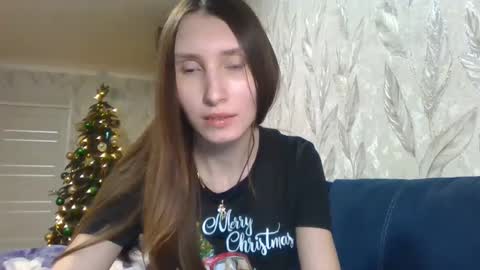Snapshot of olivia_dream1 chatting on December 25, 8:07 pm Olivia online show from December 25, 8:07 pm