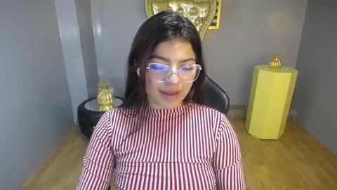 Snapshot of olivia_grenville_t chatting on October 10, 9:08 pm Olivia online show from October 10, 9:08 pm