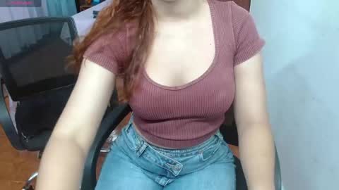 olivia_jass01 online show from June 4, 11:38 am