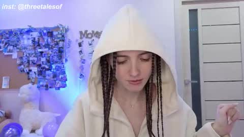 olivia_lily online show from February 25, 10:13 pm