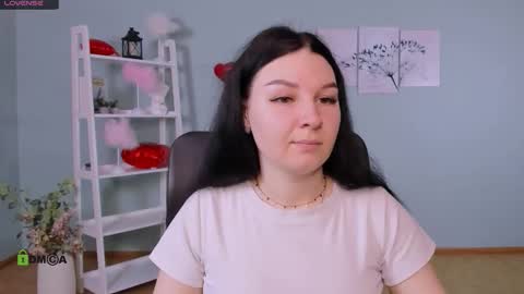 Sweet Olivia online show from March 8, 9:02 am