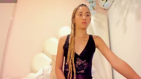 Olivia online show from February 25, 11:26 pm