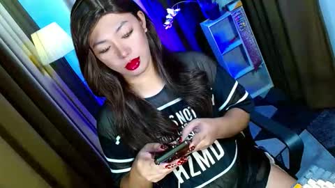 Miss OLIVIA online show from November 9, 10:19 am