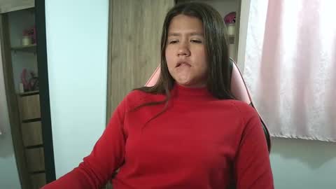 Olivia online show from September 23, 1:38 pm