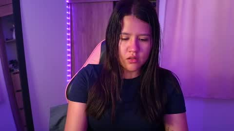 Olivia online show from April 13, 12:42 pm