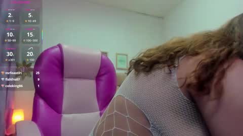 olivia online show from November 12, 8:55 pm