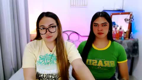 olivia_xxo online show from July 7, 5:17 pm